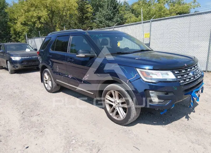 2016 Ford EXPLORER photo