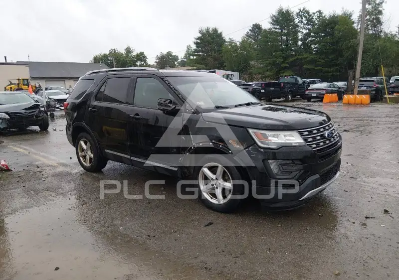 2016 Ford EXPLORER photo