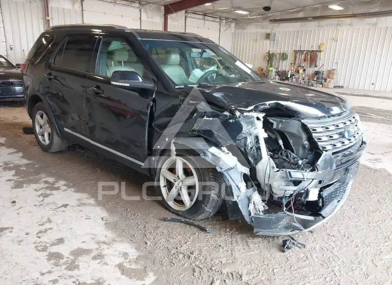 2016 Ford EXPLORER photo