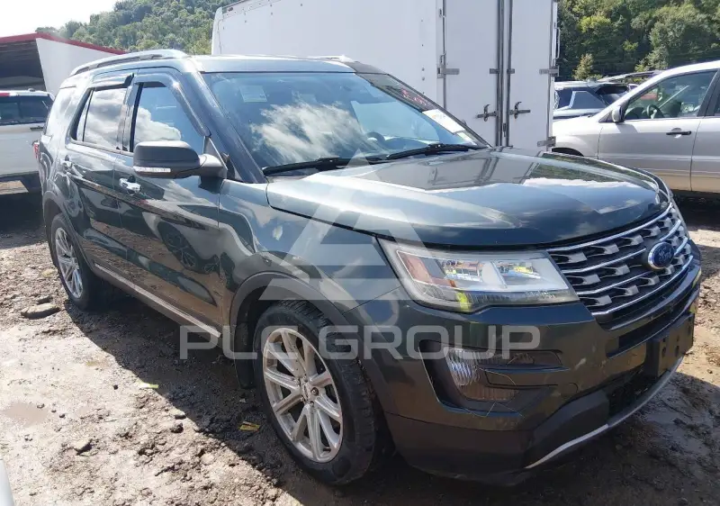2016 Ford EXPLORER photo
