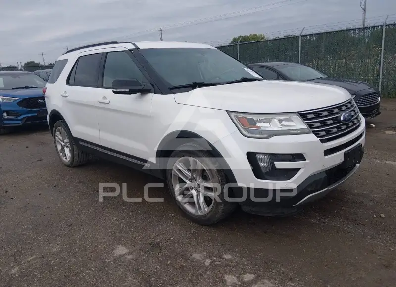 2016 Ford EXPLORER фото