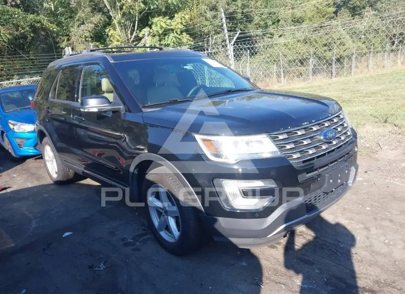 2016 Ford EXPLORER photo