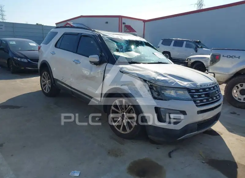 2016 Ford EXPLORER photo