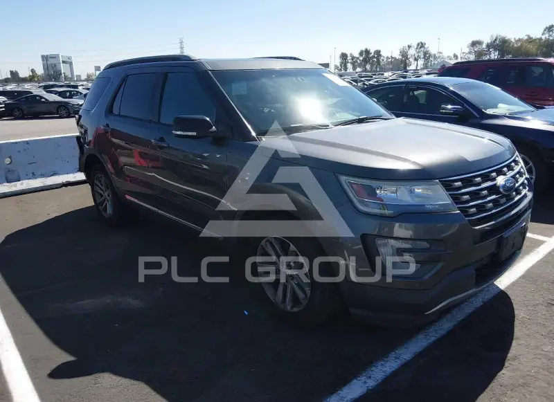 2016 Ford EXPLORER photo