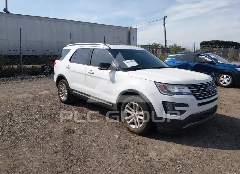 2016 Ford EXPLORER фото