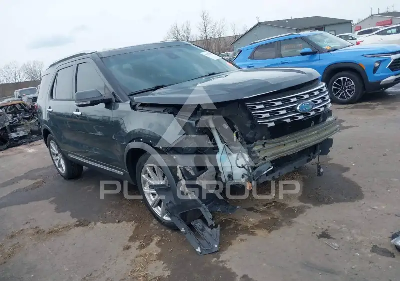 2016 Ford EXPLORER photo