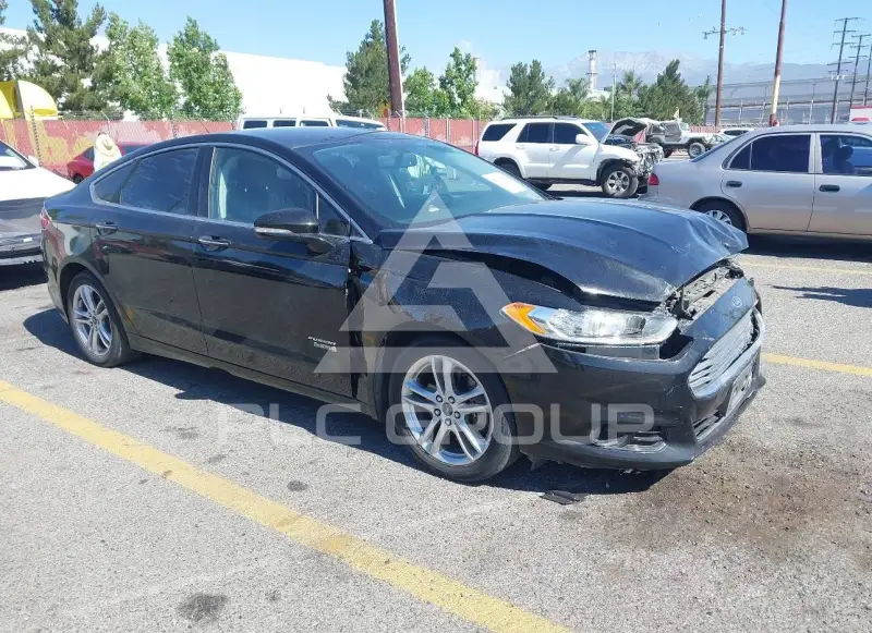 2016 Ford FUSION фото