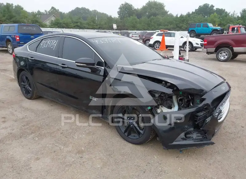 2016 Ford FUSION photo