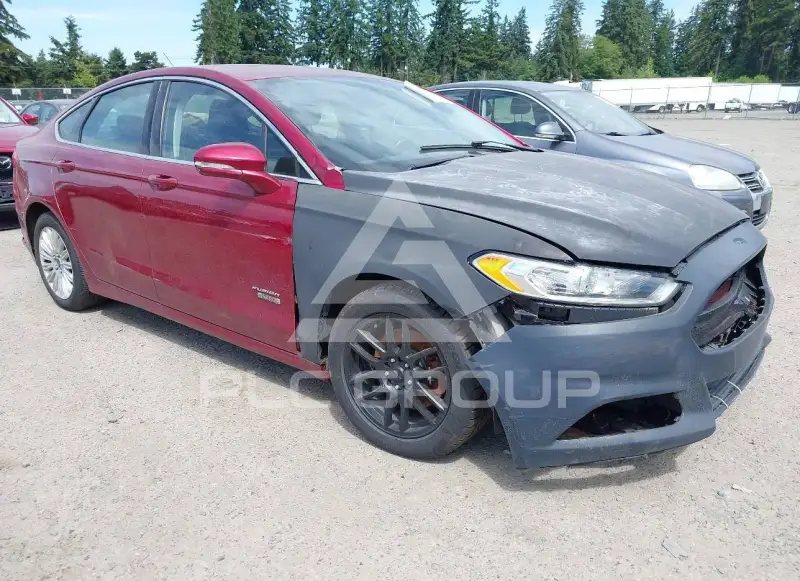 2016 Ford FUSION photo