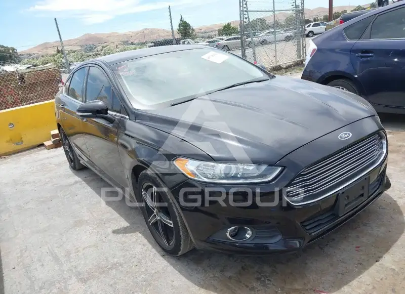2016 Ford FUSION фото