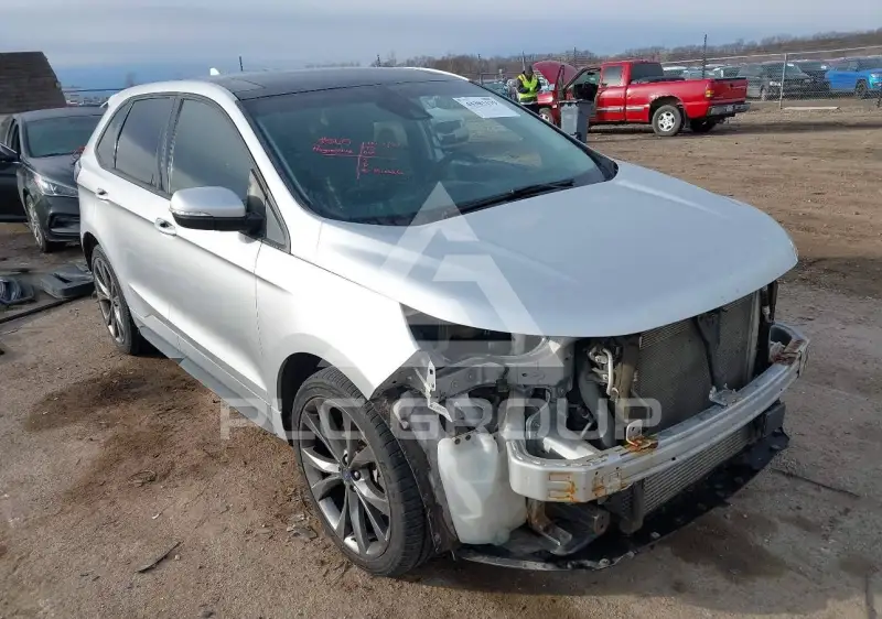 2016 Ford EDGE photo