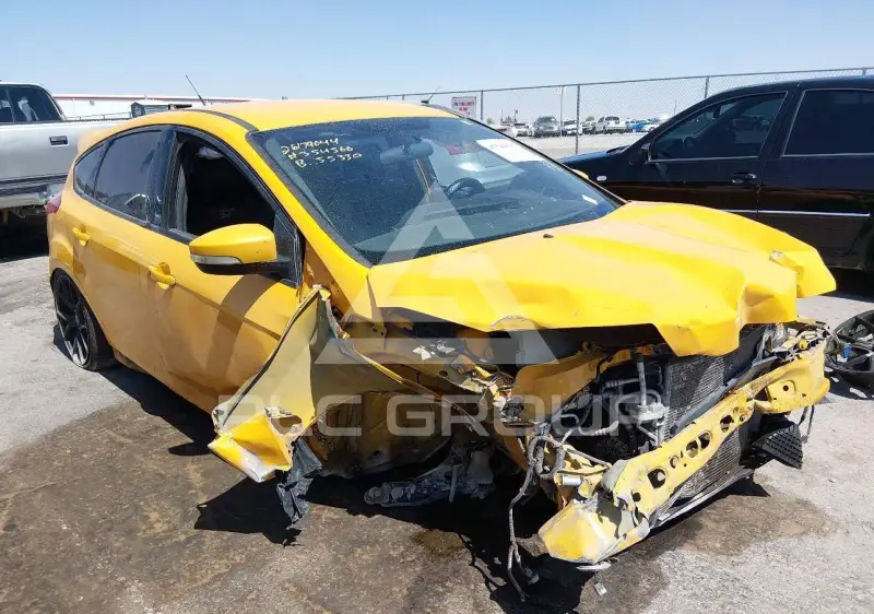 2016 Ford FOCUS фото