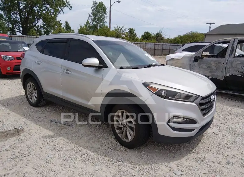 2016 Hyundai Tucson photo