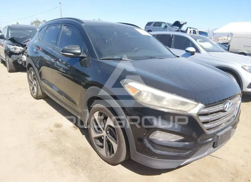 2016 Hyundai Tucson photo