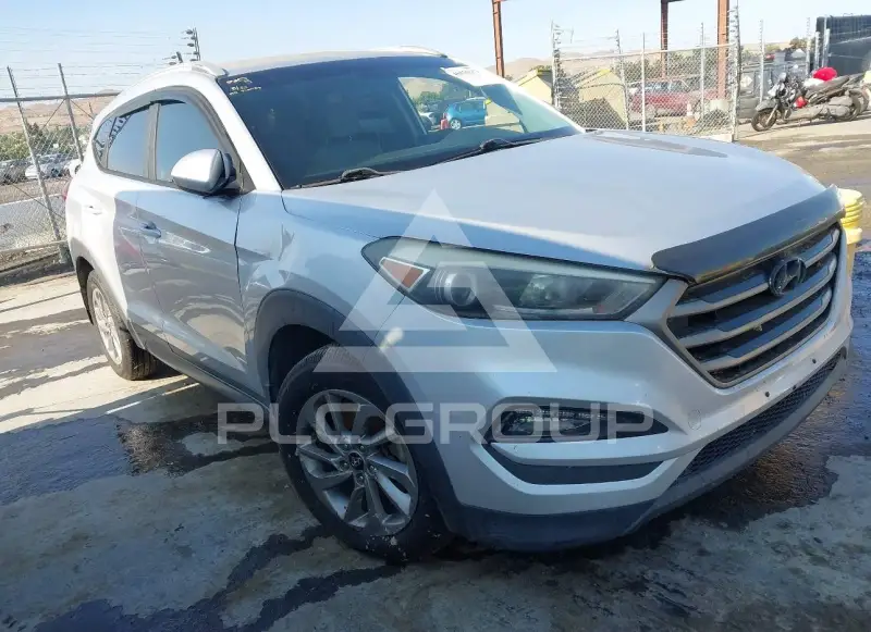2016 Hyundai Tucson photo