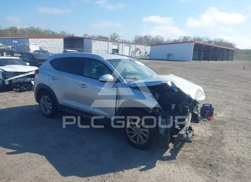 2016 Hyundai Tucson photo