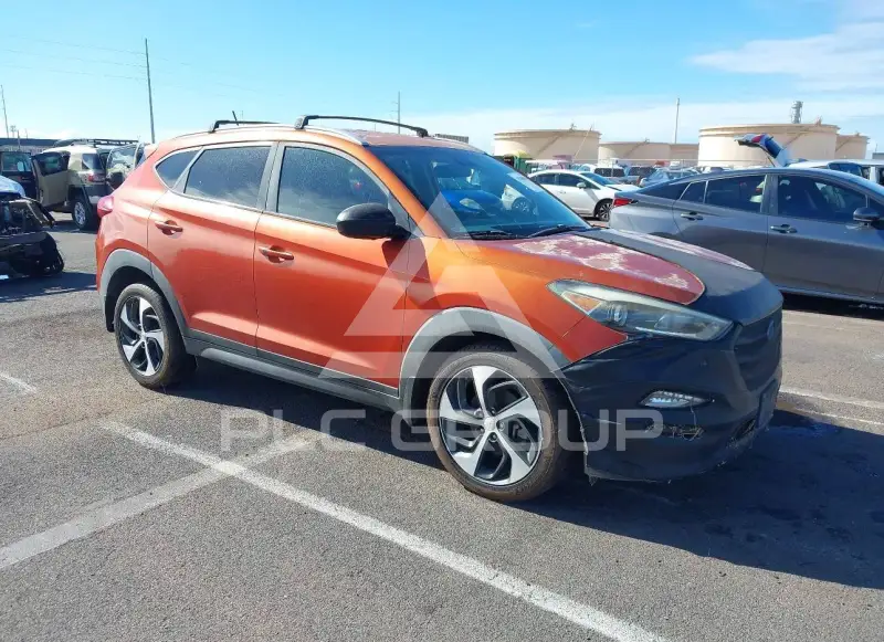 2016 Hyundai Tucson photo