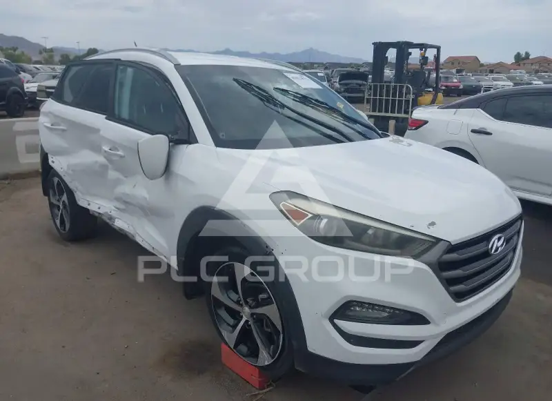 2016 Hyundai Tucson photo