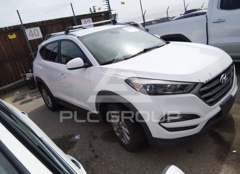 2016 Hyundai Tucson photo
