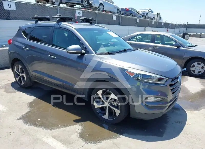 2016 Hyundai Tucson photo