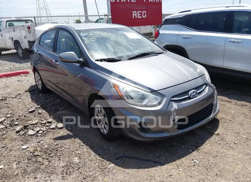 2016 Hyundai Accent photo