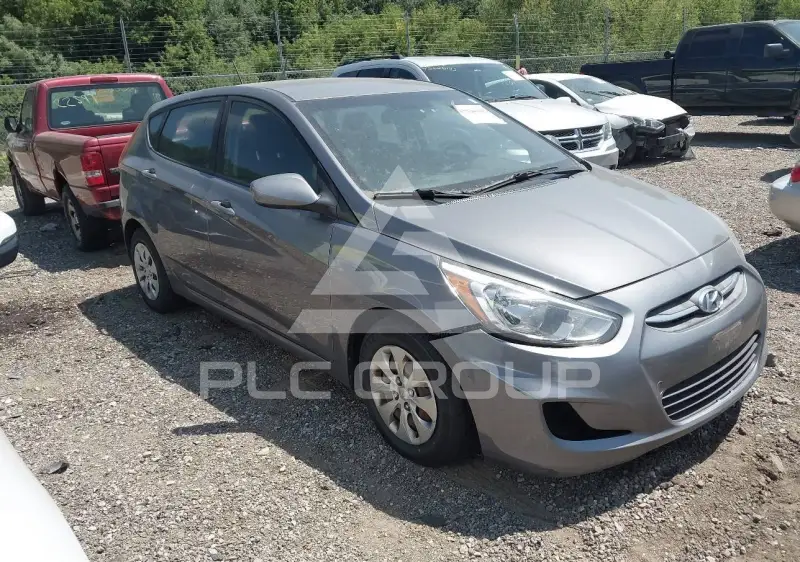 2016 Hyundai Accent photo