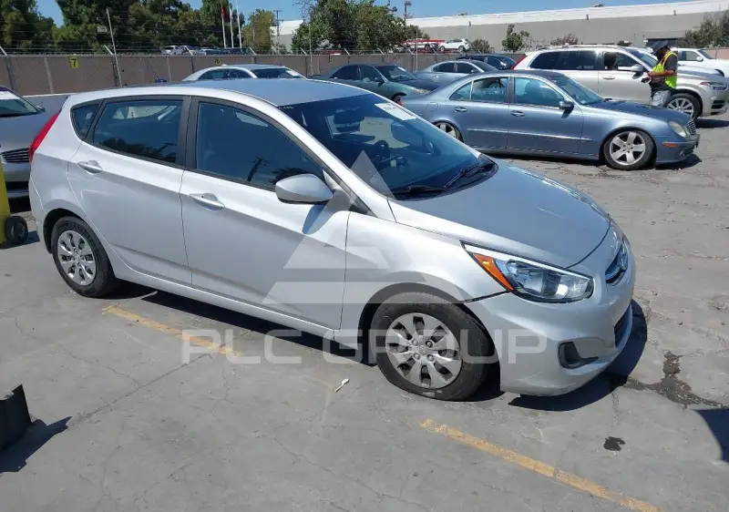 2016 Hyundai Accent photo