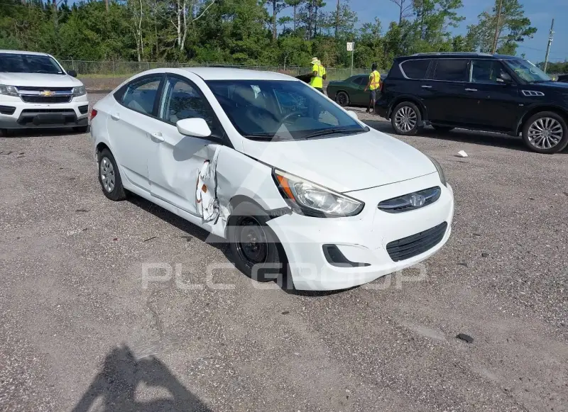 2016 Hyundai Accent photo