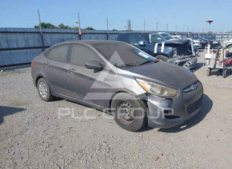 2016 Hyundai Accent photo