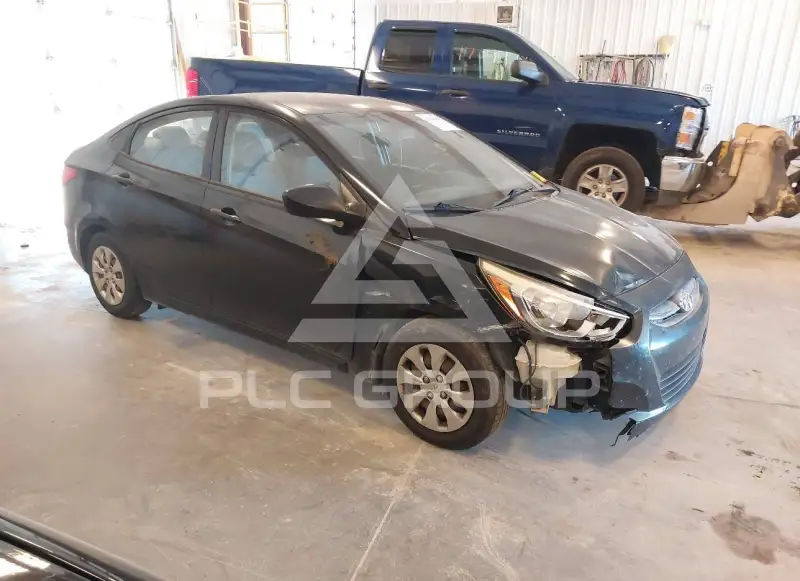 2016 Hyundai Accent photo