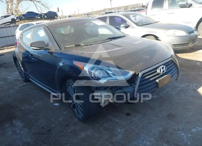 2016 Hyundai Veloster photo