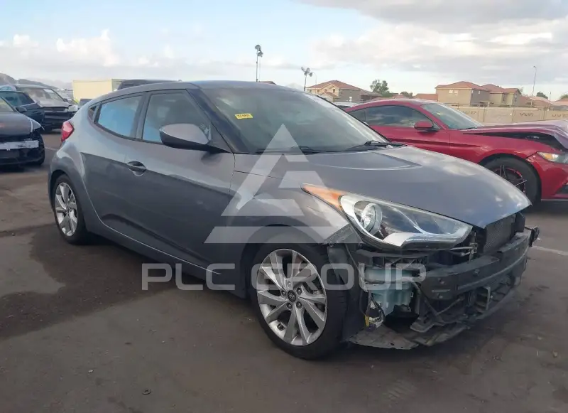 2016 Hyundai Veloster photo