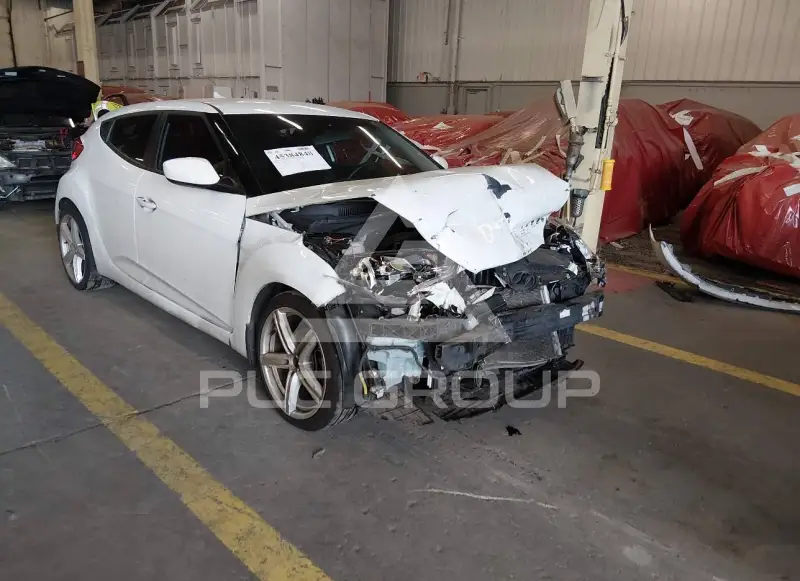 2016 Hyundai Veloster photo