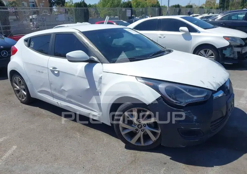 2016 Hyundai Veloster photo