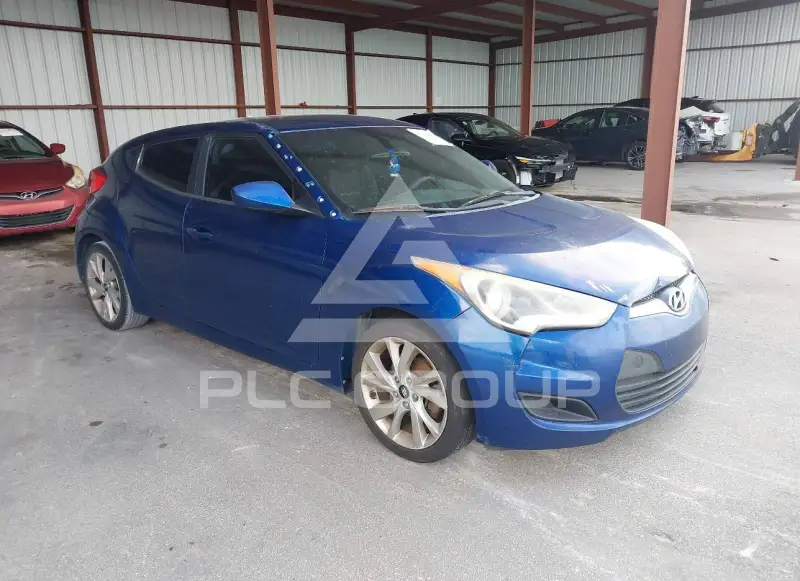 2016 Hyundai Veloster photo