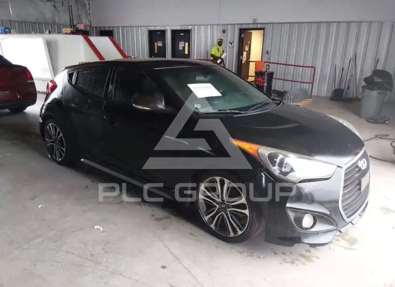 2016 Hyundai Veloster photo