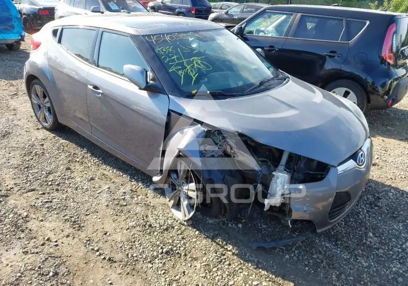 2016 Hyundai Veloster фото