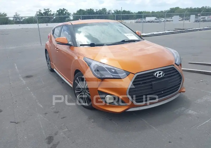 2016 Hyundai Veloster photo