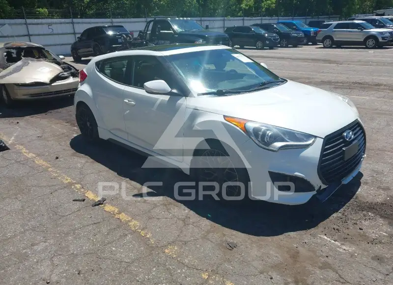 2016 Hyundai Veloster photo