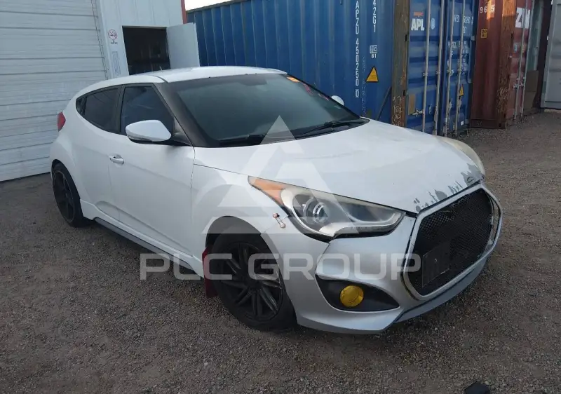 2016 Hyundai Veloster photo