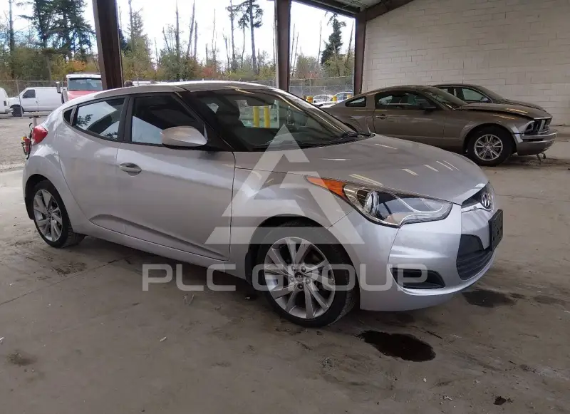 2016 Hyundai Veloster фото