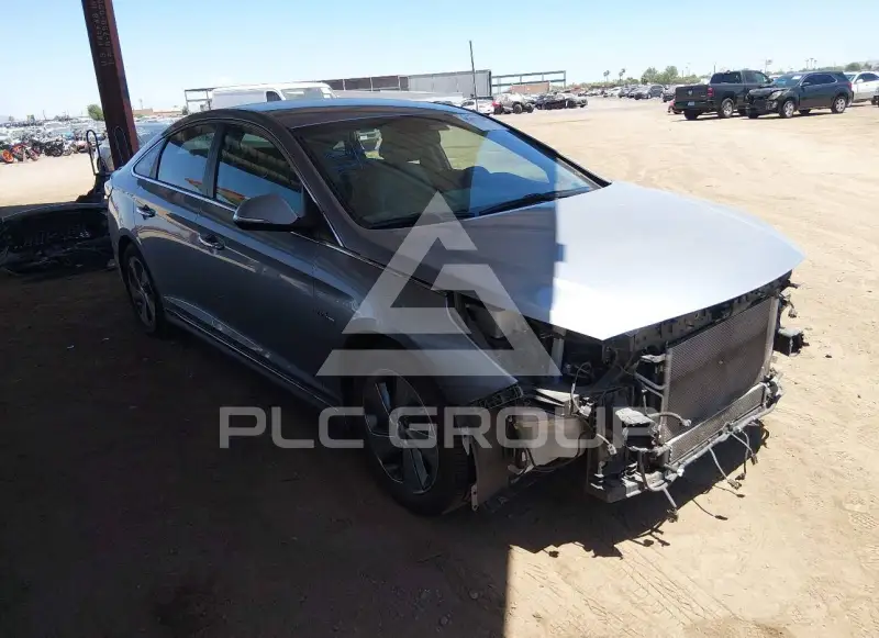 2016 Hyundai Sonata photo