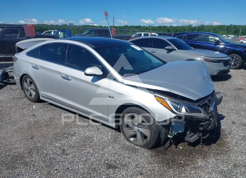 2016 Hyundai Sonata photo
