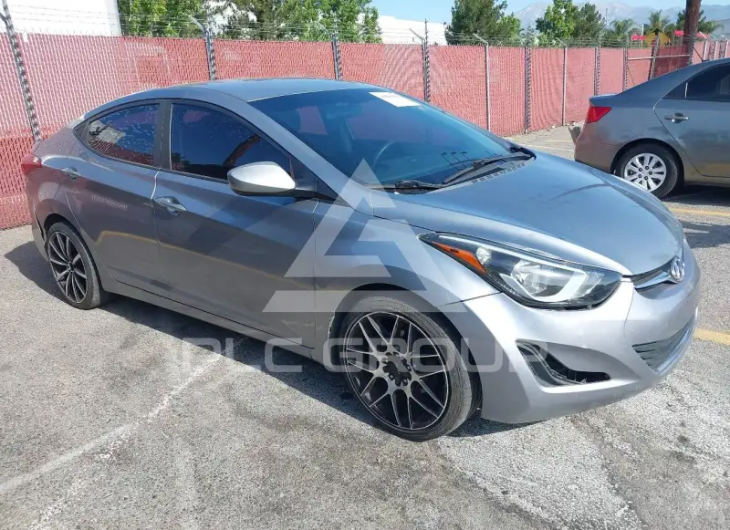 2016 Hyundai Elantra фото