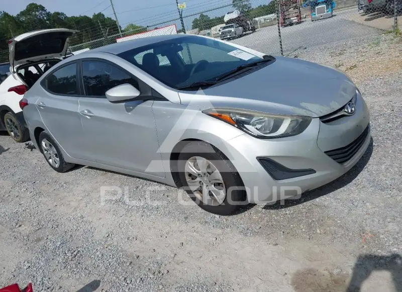 2016 Hyundai Elantra фото