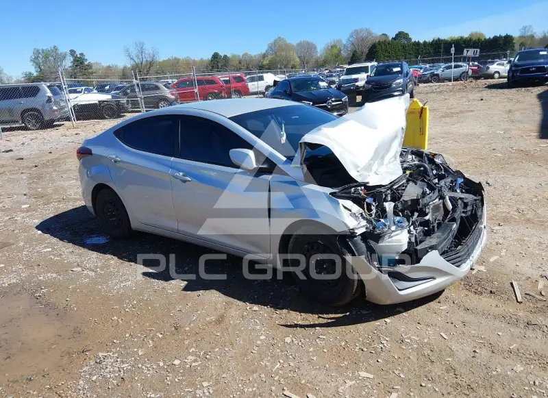 2016 Hyundai Elantra photo