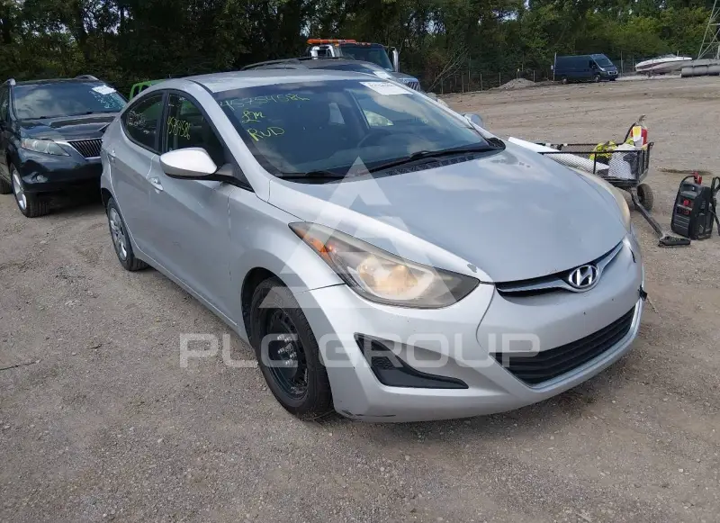 2016 Hyundai Elantra photo