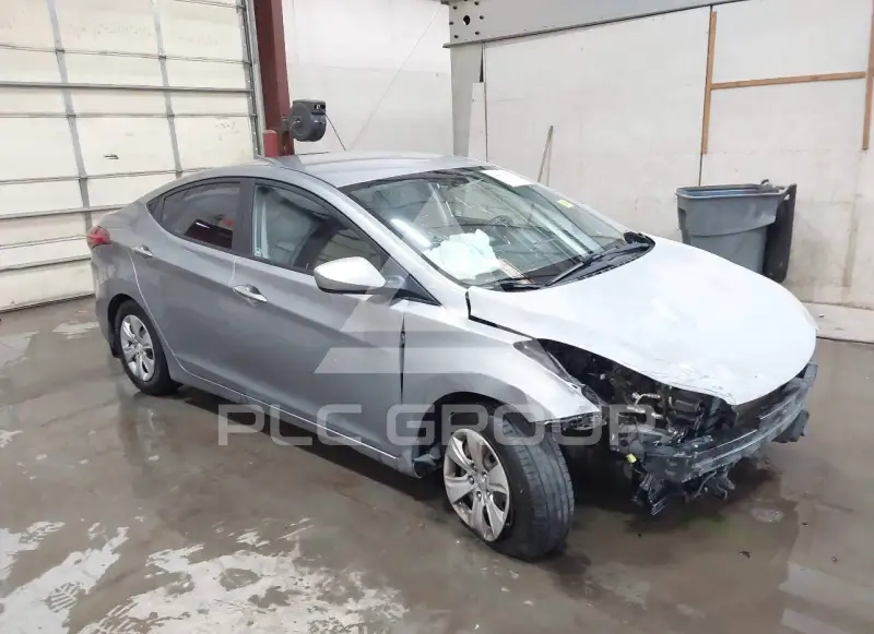 2016 Hyundai Elantra photo