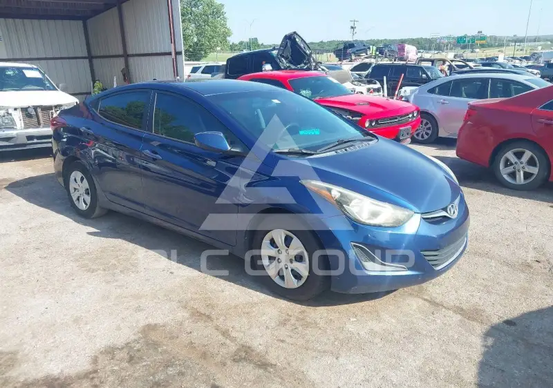2016 Hyundai Elantra photo