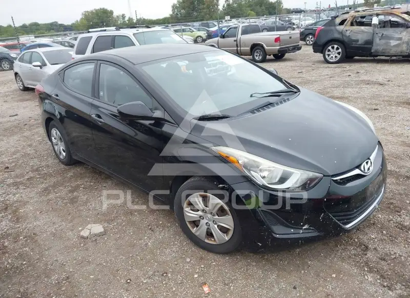 2016 Hyundai Elantra photo